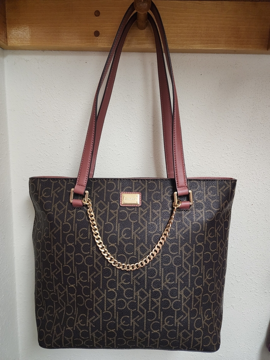 Calvin Klein Handbags - Calvin Klein Purse with Rose Leather Straps 14x11